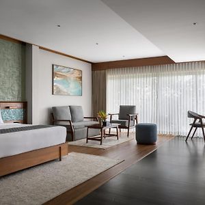 Waterfront Indulge Suite Balcony